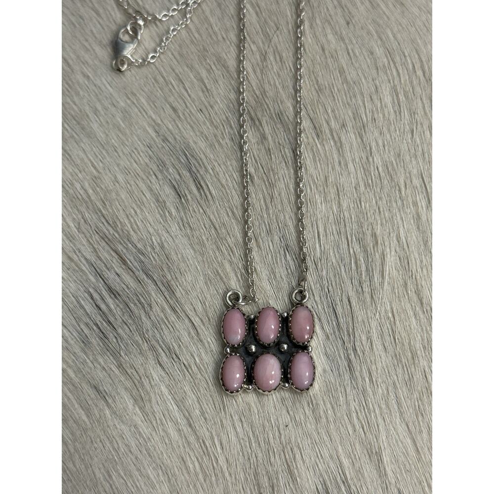 Sterling Silver 925 Pink Conch Oval Multi-Stone Six Stone Bar Necklace 16”-18” - Picture 3 of 8